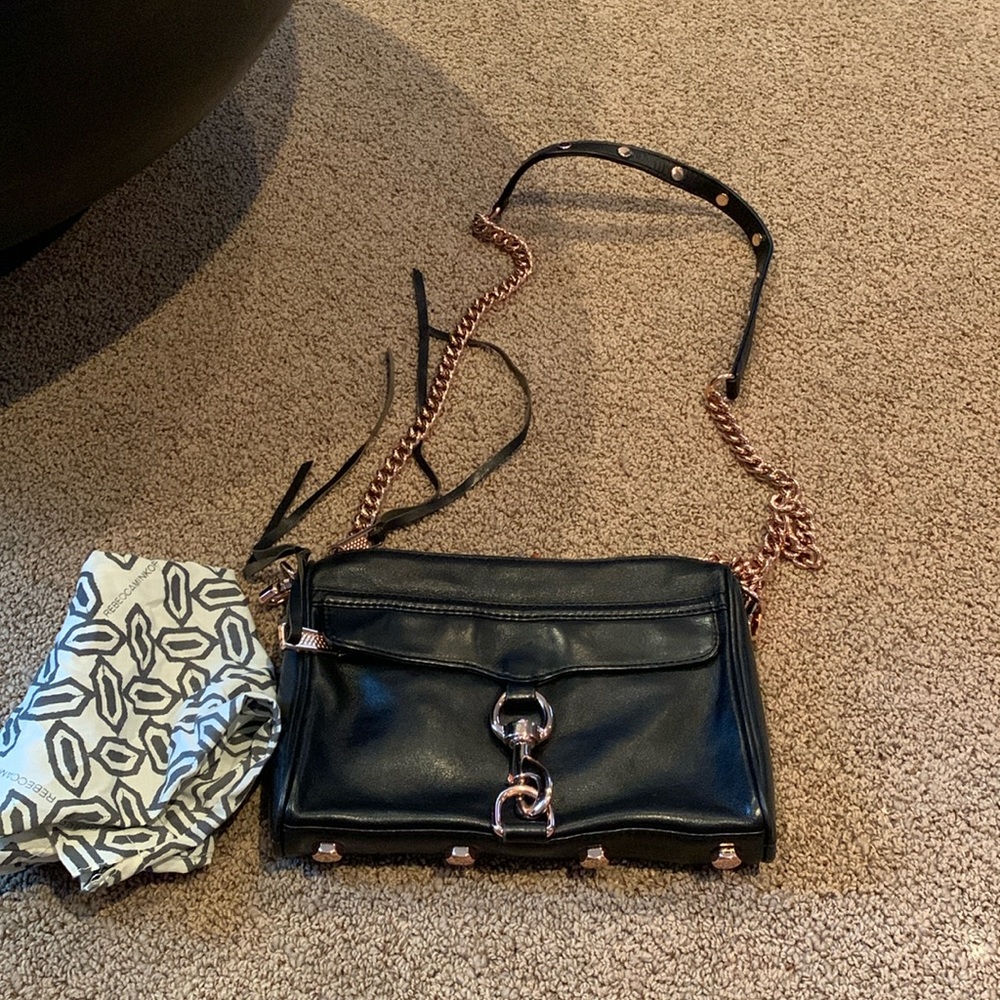 shoulder bag